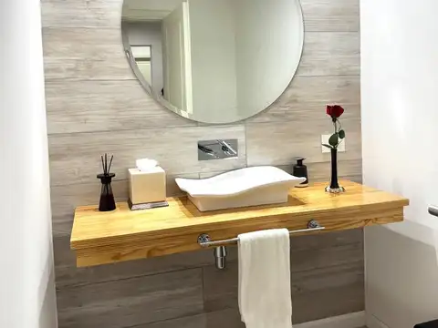 Casa 3 ambientes con 2 baños