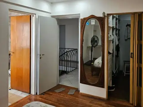 Excelente casa 4 ambientes, a 5 cuadras Plaza San Justo