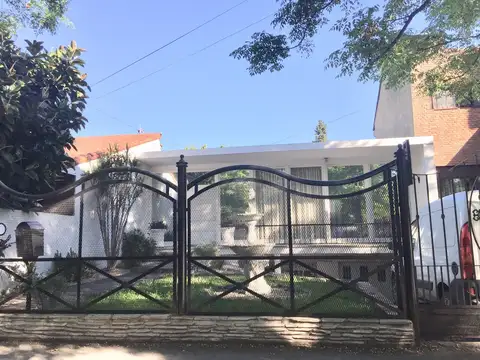 Rosales nº 1836 e/ La Rosa y Erezcano