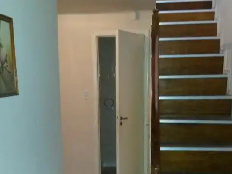 Casa 2 plantas en venta