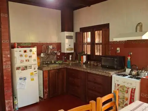 Alberdi 5600