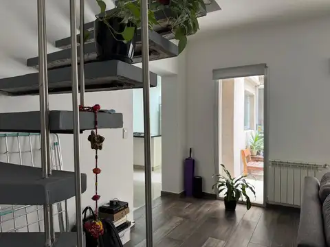 Depto Tipo Casa 4 ambientes con 1 baño