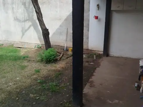 Depto Tipo Casa en Alquiler 8 años