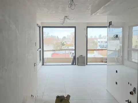 Departamento de dos ambientes en venta en construcción