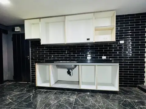 Depto Tipo Casa en Venta de 4 ambientes