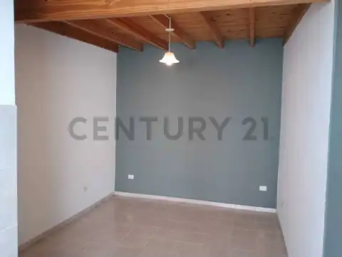 Casa 4 ambientes con 4 baños