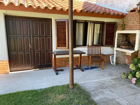 Hotel en Venta en La Lucila Del Mar, USD 520.000