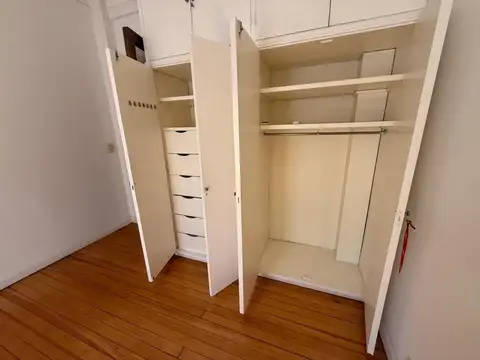 Luminoso Depto, tres cuartos y lavadero, Recoleta.