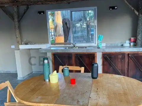 Mar del Plata y Pihué 400, Piso 0