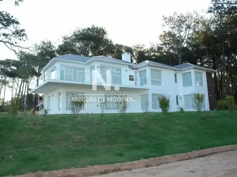 Casa en Alquiler Temporal en Montoya, USD 13.750