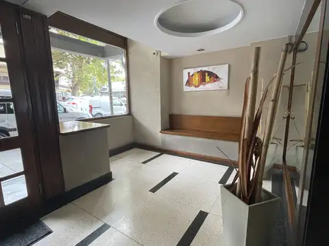 Jujuy 1600, Piso 1