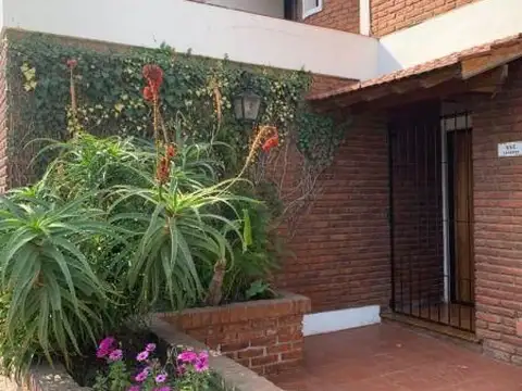 Caseros 900