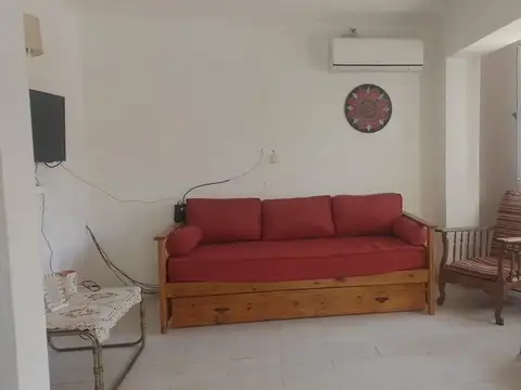 Depto Tipo Casa en Alquiler Temporal de 2 ambientes