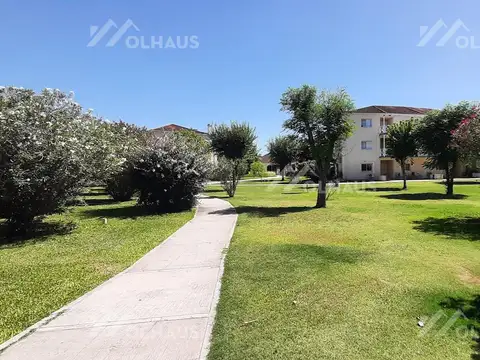 Departamento en Alquiler con 1 cochera
