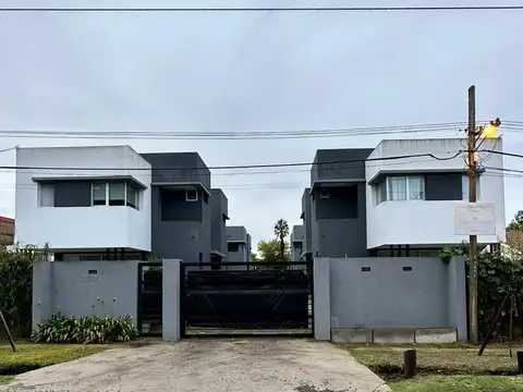 Duplex en alquiler - City Bell