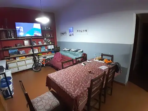 VENTA DE CASA 2 DORM + LOCAL BARRIO LOS PARAISOS 