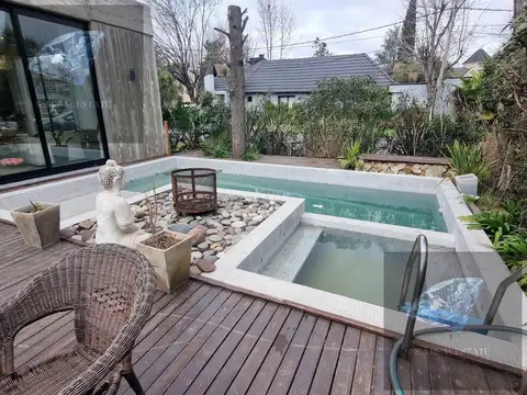 Casa 5 ambientes con 3 baños