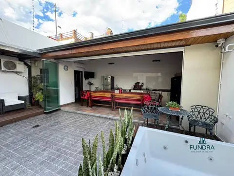 Casa en Venta al Este