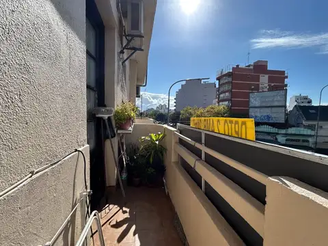 Venta Dpto 2 amb Coghlan CABA