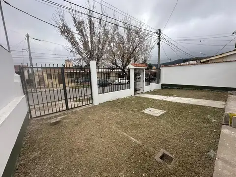 Casa en Alquiler de 3 dormitorios