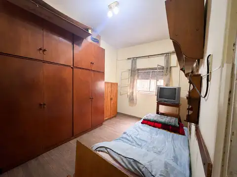 Depto Tipo Casa en Venta 40 años