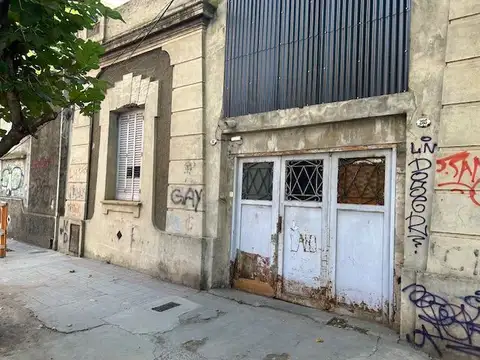 Local - Venta - Argentina, Lanús - GOBERNADOR IRIGOYEN 285