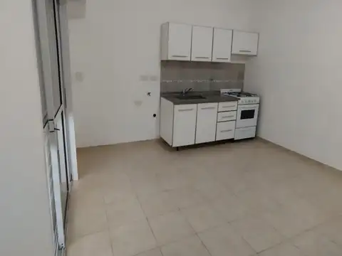 Departamento en Alquiler en Chilavert, $ 500.000