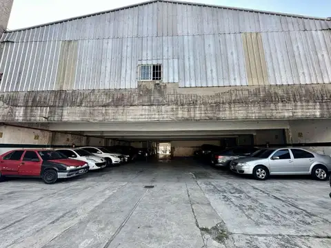 VENTA COCHERAS / DEPOSITO / GALPON  LA BOCA 962 M2