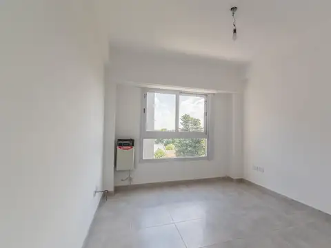 En venta monoambiente con balcón en Martín coronado