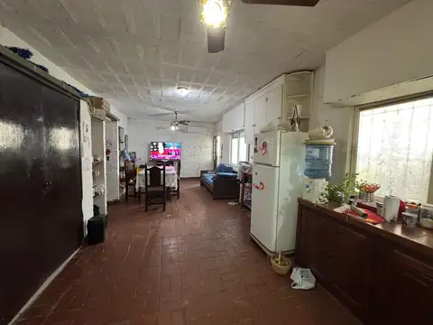 CASA EN VENTA 3 AMBIENTES CON COCHERA EN M. SAVIO
