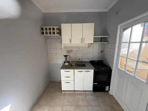 Depto Tipo Casa en Alquiler de 3 ambientes