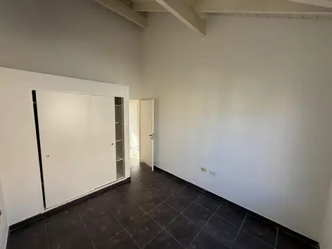 Depto Tipo Casa 3 ambientes con 2 baños