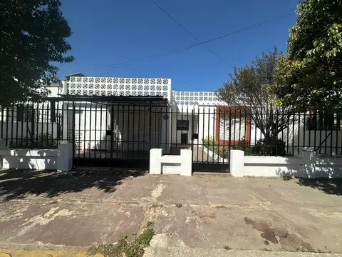 CASA EN PATRICIOS DE 2 DORMITORIOS APTO CREDITO
