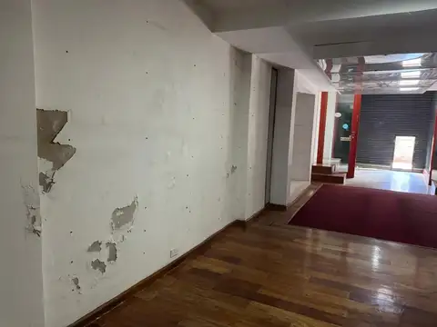 Local en Venta 30 años