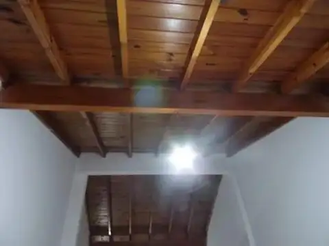 Depto Tipo Casa en Venta en Villa Luzuriaga, USD 58.000