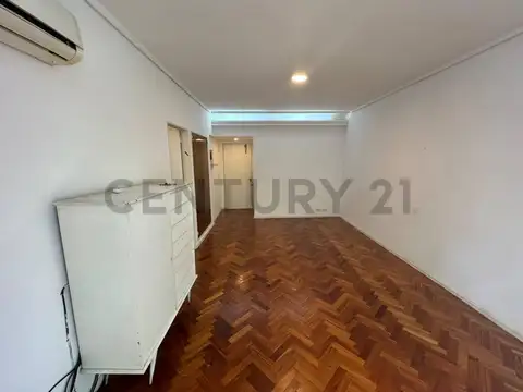 paysandu 1100, Piso 2