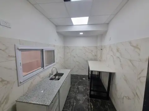 Local A Estrenar En Venta Sobre Avenida En Villa Real - Sin Expensas Con Gran Renta