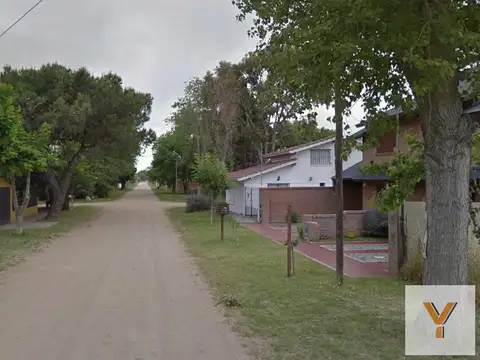 Santiago del Estero e/ Córdoba y Corrientes