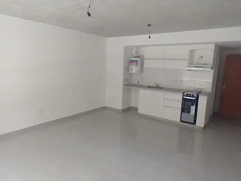 HERMOSO MONOAMBIENTE EXTERNO CON BALCON.