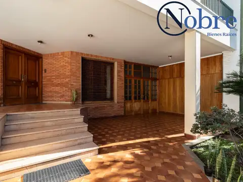 Casa en Venta en Villa Luzuriaga, USD 360.000