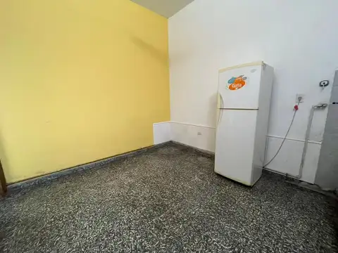 Depto Tipo Casa 4 ambientes con 1 baño
