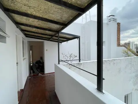 Camacua 600, Piso 5