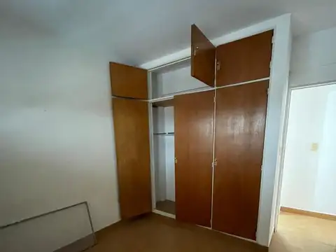 Camacua 600, Piso 5