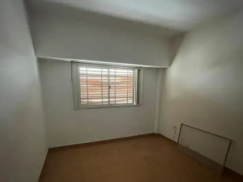 Camacua 600, Piso 5