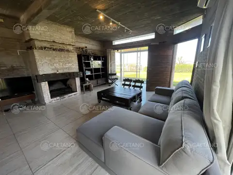 Venta Casa balneario Bs. As.