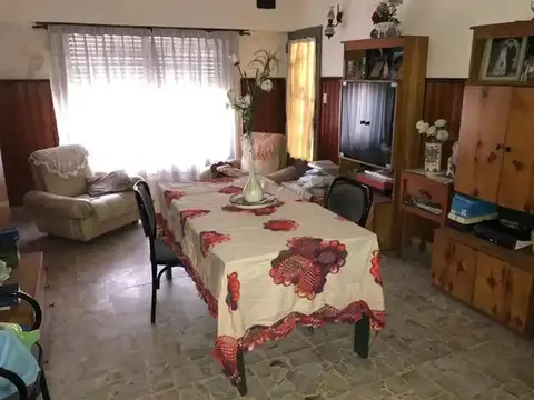 CASA EN 2 PLANTAS