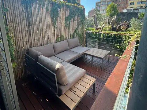 ESPECTACULAR CASA DE TRES DORMITORIOS. APTA CREDITO. SIN EXPENSAS.