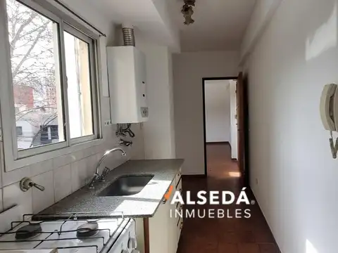 Departamento 2 ambientes con 1 baño