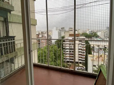 FLORES 1 amb con balcon