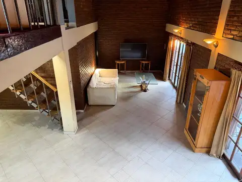 PH MULTIFAMILIAR 6 AMBIENTES SAN ISIDRO